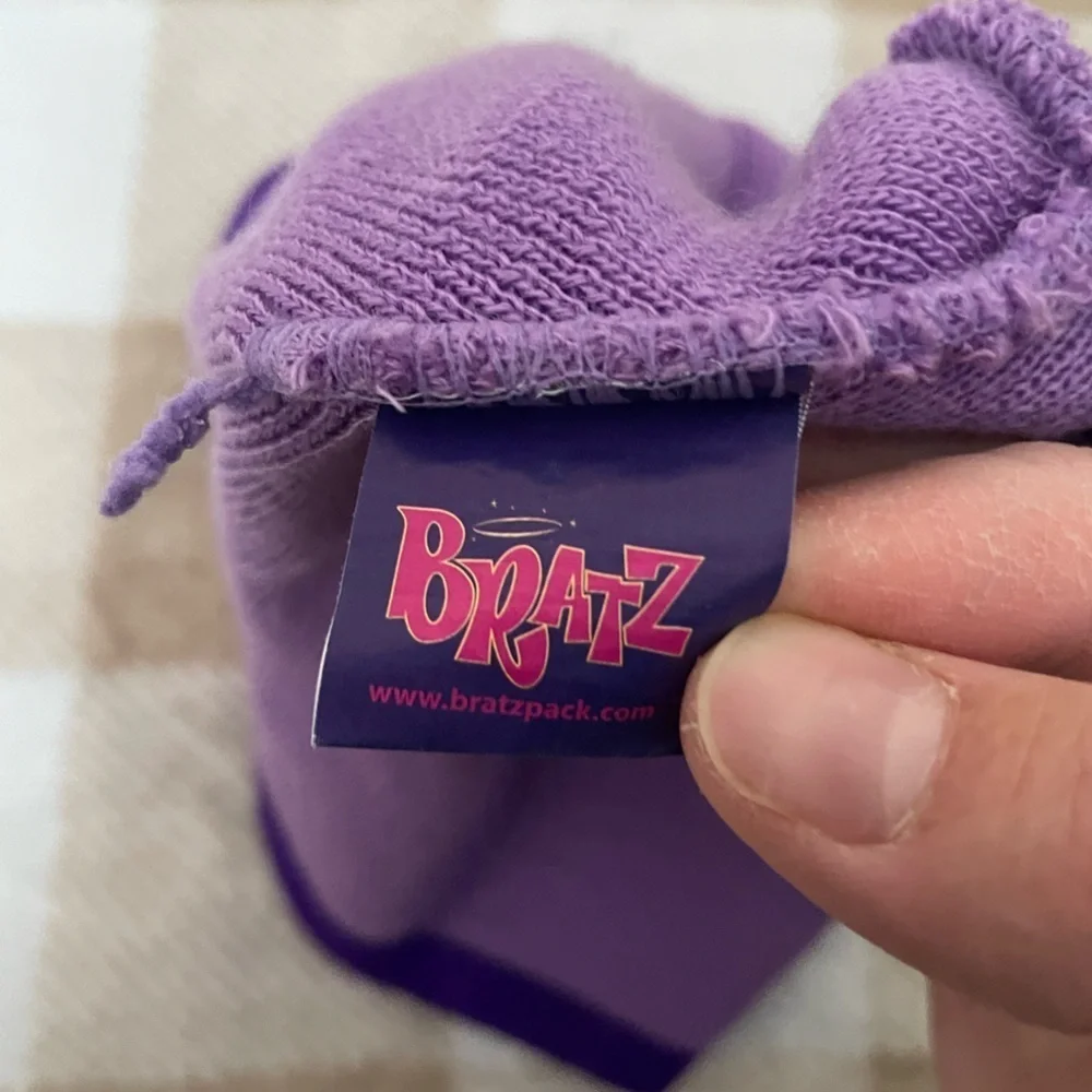Bratz Purple Kids Cartoon Beanie Vintage 2004